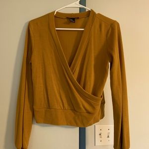 Long sleeve thin sweater